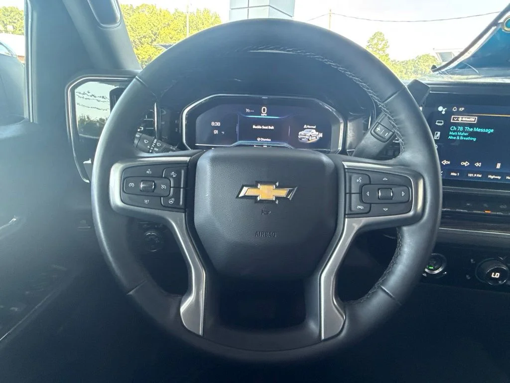 Used 2024 Gray Chevrolet LT image 25