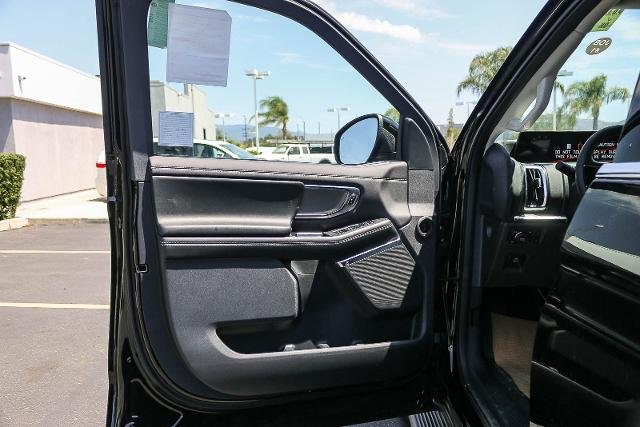 New 2027 Agate Black Metallic Ford MAX Platinum image 60