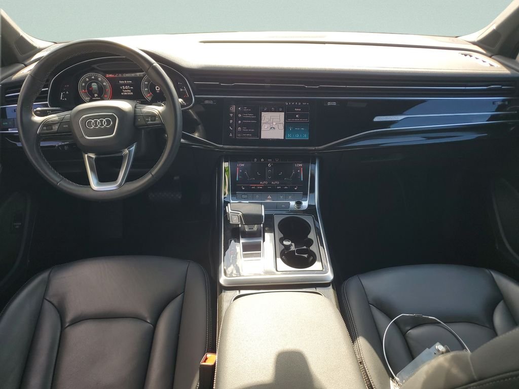 Used 2025  Audi 55 Premium Plus image 11
