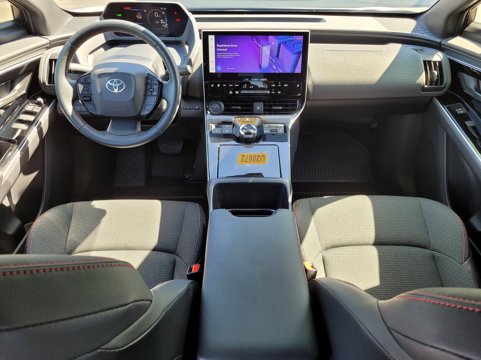 Used 2025  Toyota  image 14