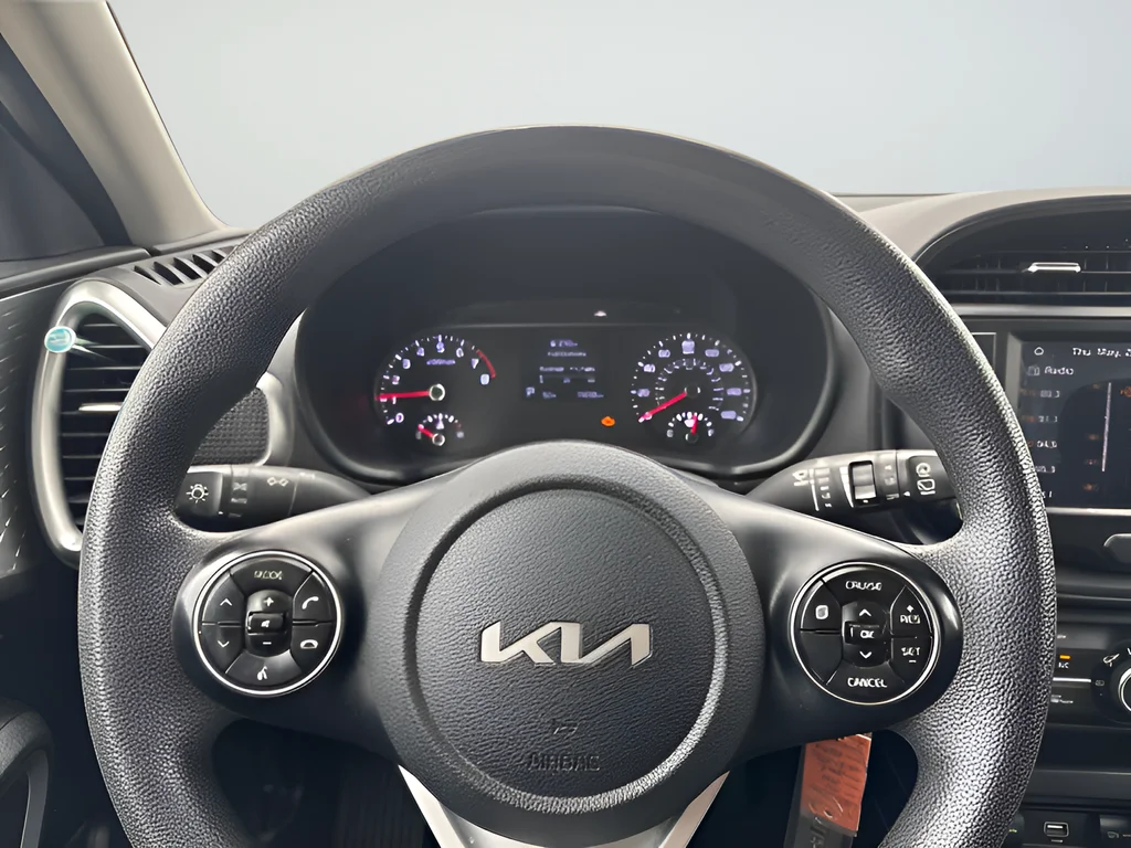 Used 2022 Black Kia LX image 12