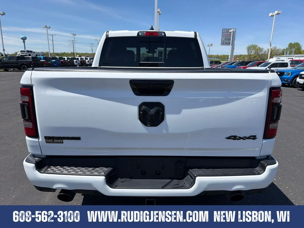 Used 2023 White Ram Big Horn/Lone Star image 5