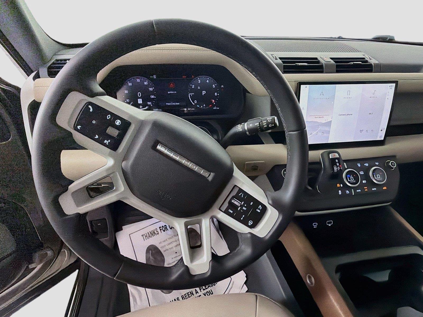 Used 2024 Silicon Silver Land Rover S image 11