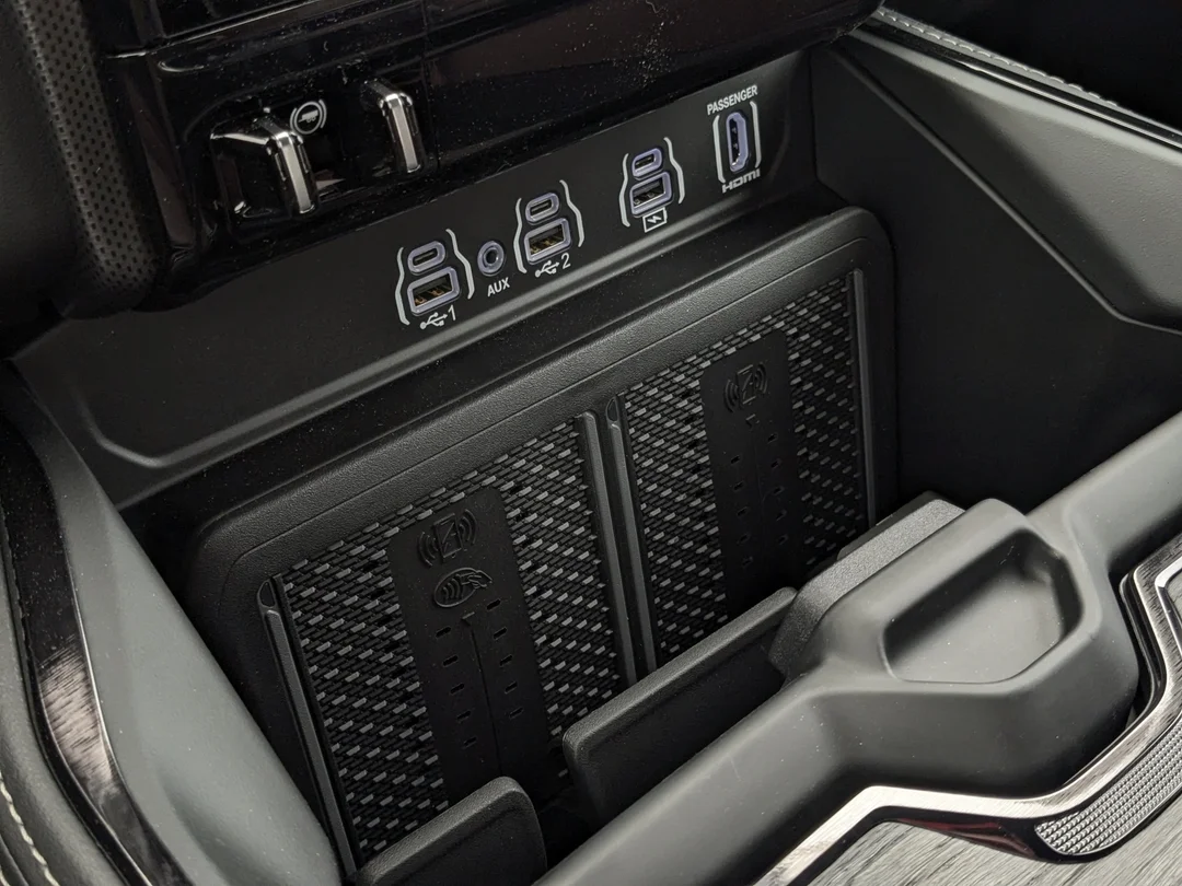 New 2026 Red RAM Limited - - 5.7L HEMI V8 - Night Edition - Limited Lvl A Grp - 14.4 Uconnect NAV & More! image 21