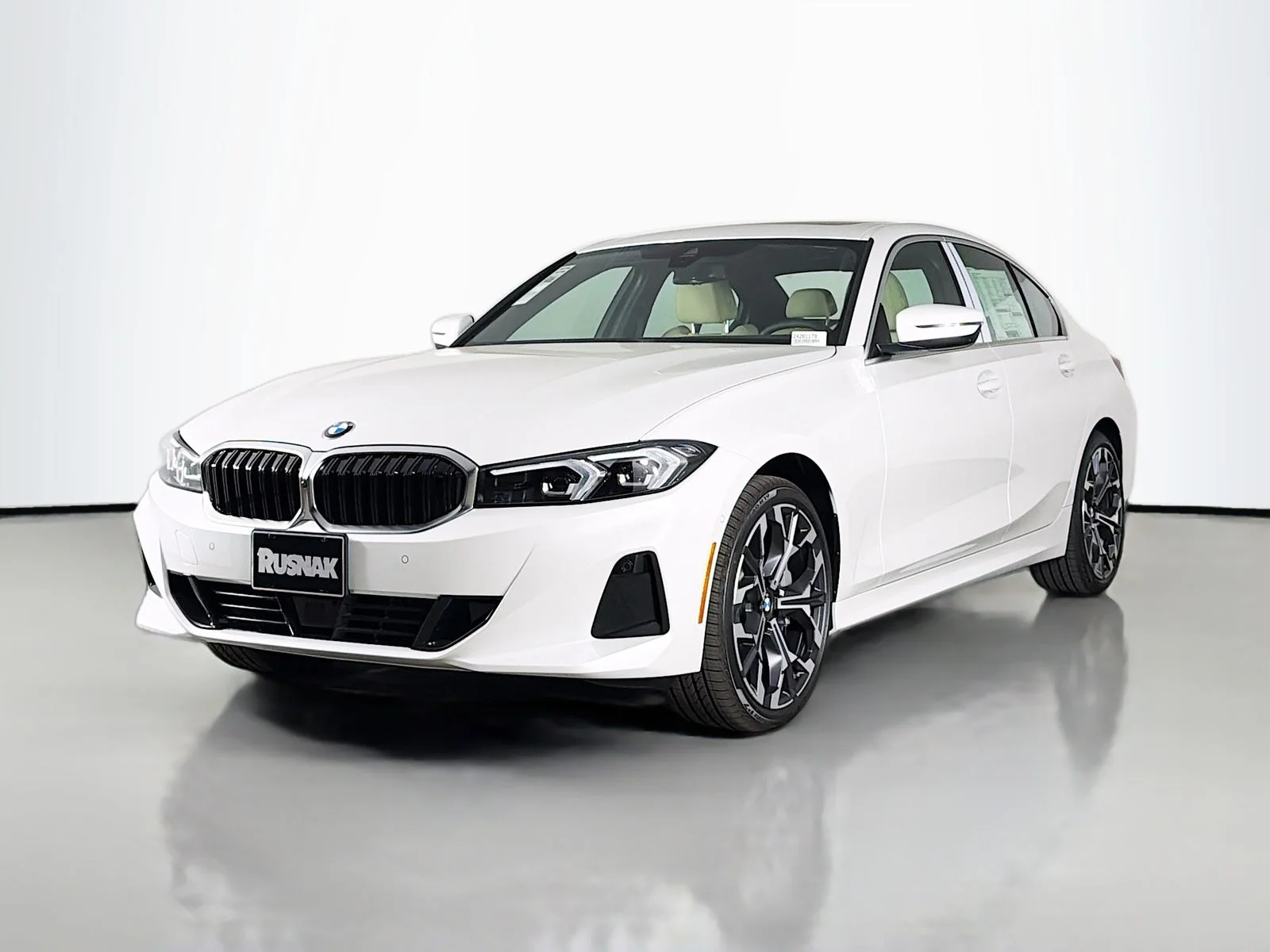New 2026 Mineral White Metallic BMW 330i image 3