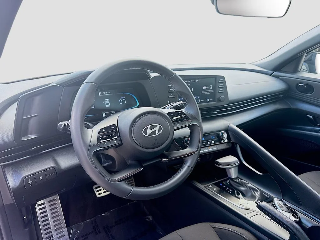 Used 2026 Intense Blue Hyundai SEL Sport image 7