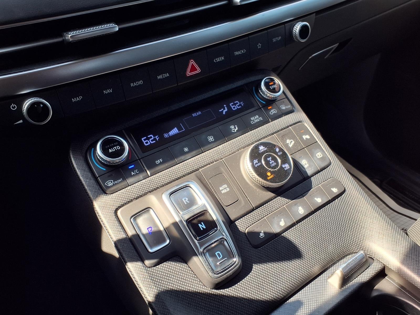 2023 Hyundai Palisade Limited - Photo 4