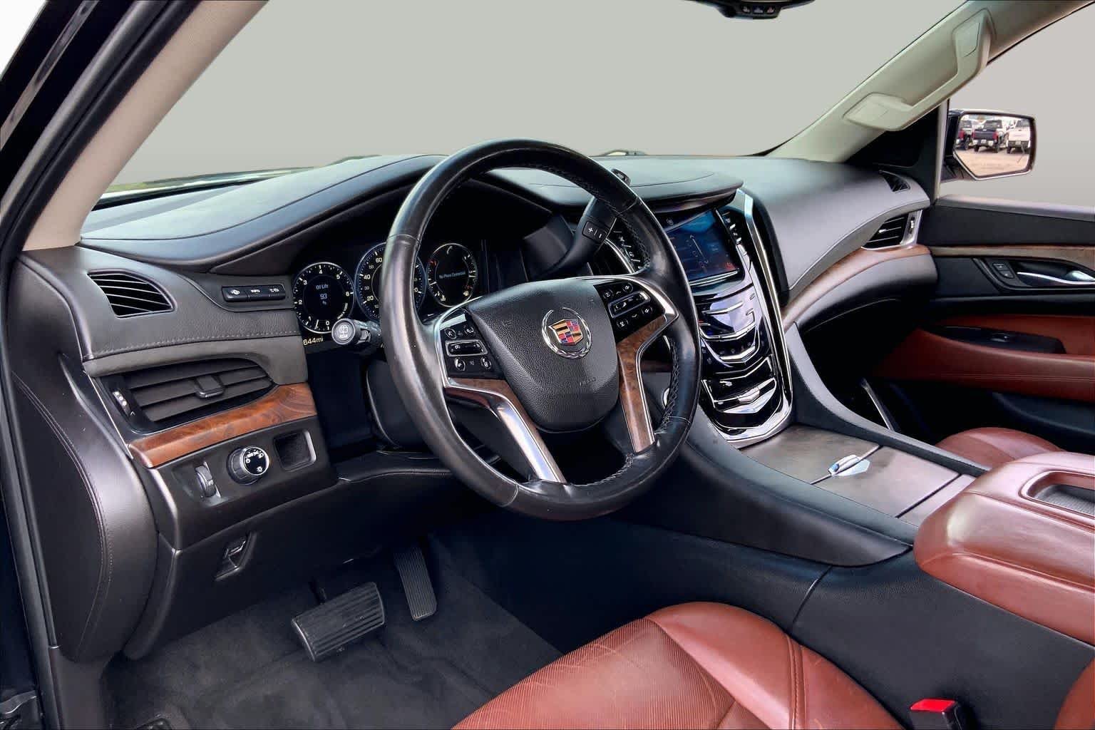 Used 2015 Black Raven Cadillac Premium image 17
