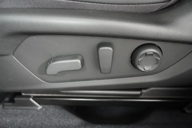 New 2026 CRYSTAL BLACK SILICA Subaru Touring image 11