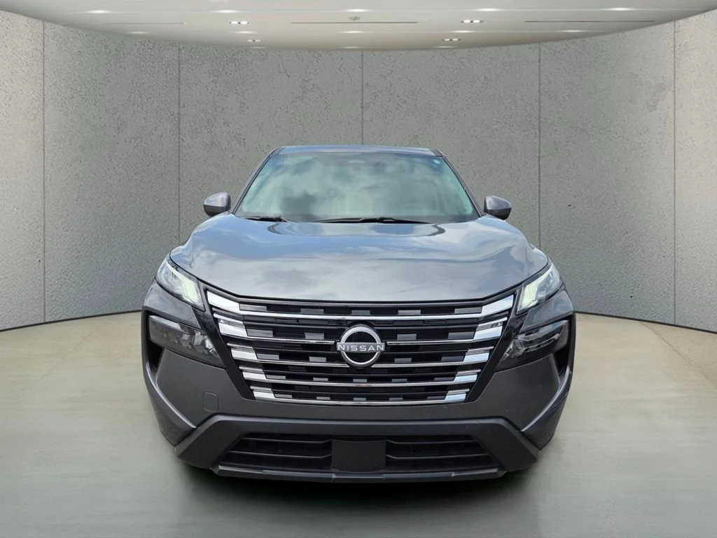 Used 2026 Gray Nissan SV image 7