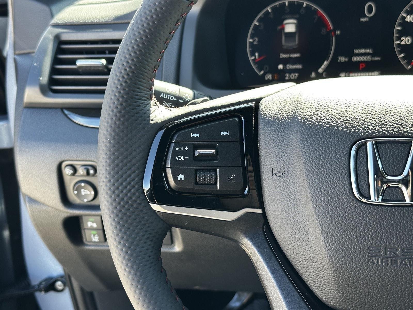 2026 Honda Ridgeline Black Edition - Photo 12