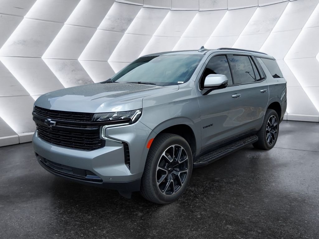 Used 2024 Gray Chevrolet RST image 3
