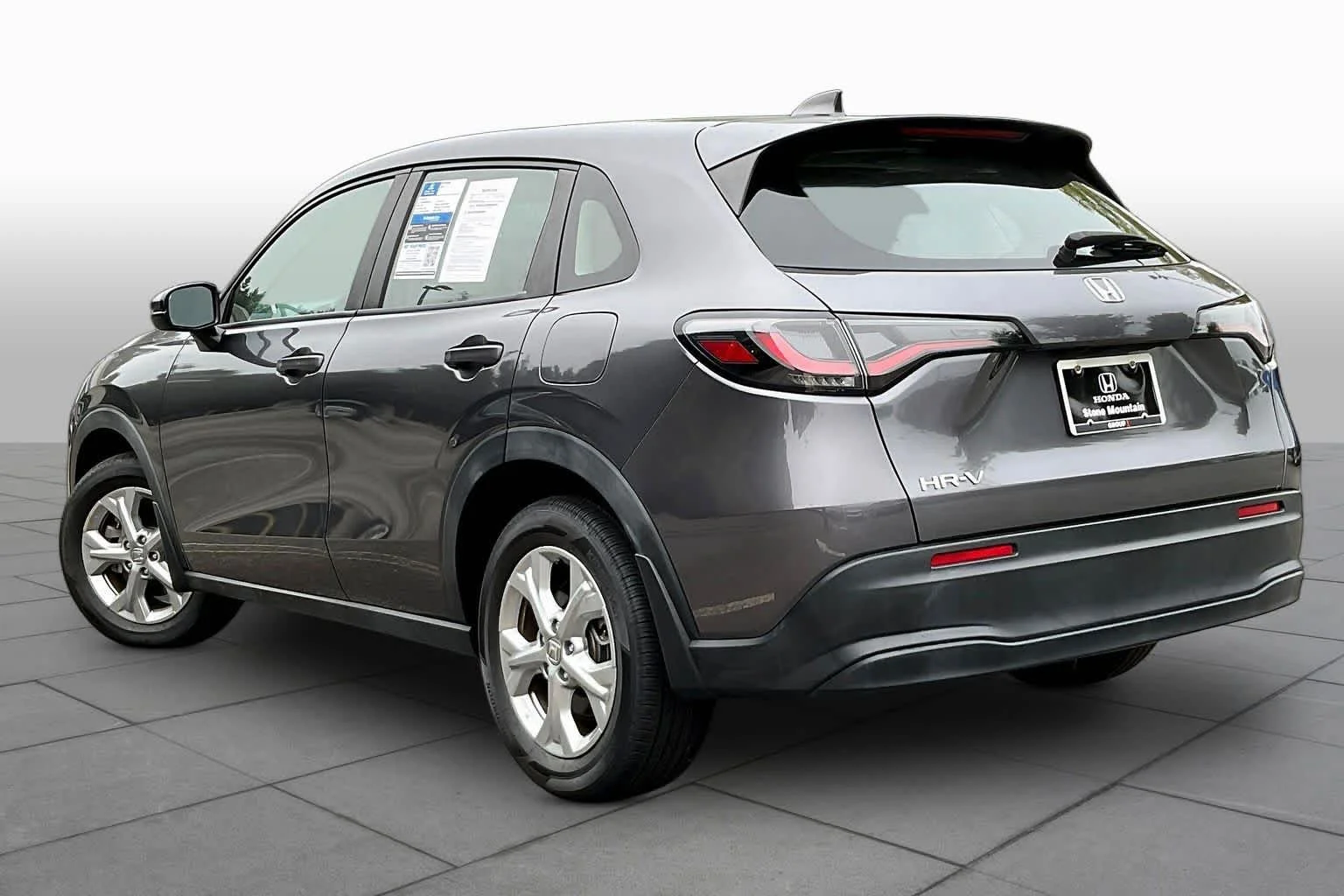 Used 2023 Modern Steel Metallic Honda LX image 11