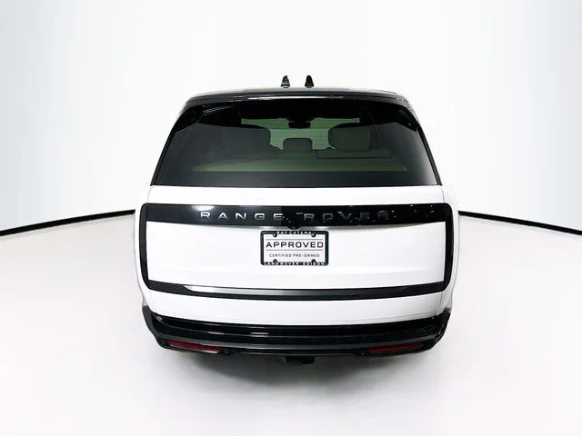 Used 2025 White Land Rover Autobiography image 32
