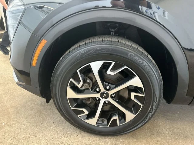 Certified Used 2024 Ebony Black Kia EX image 20