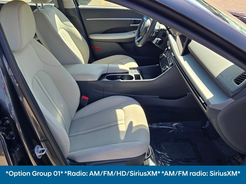 Certified Used 2025 Gray Hyundai SEL image 10