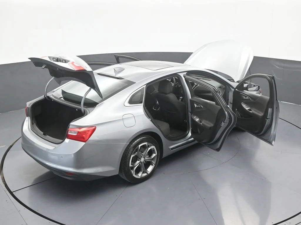 Used 2024 Sterling Gray Metallic Chevrolet LT image 64