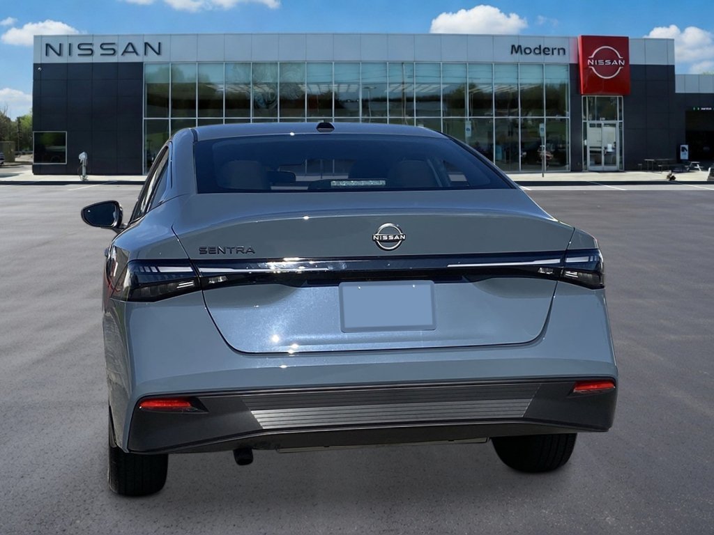 New 2027 Atlantic Gray Metallic Nissan SV image 3