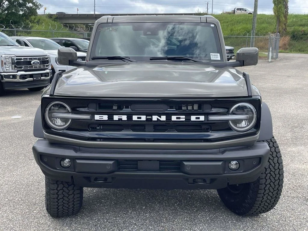 New 2026 Marsh Gray Ford Outer Banks image 8