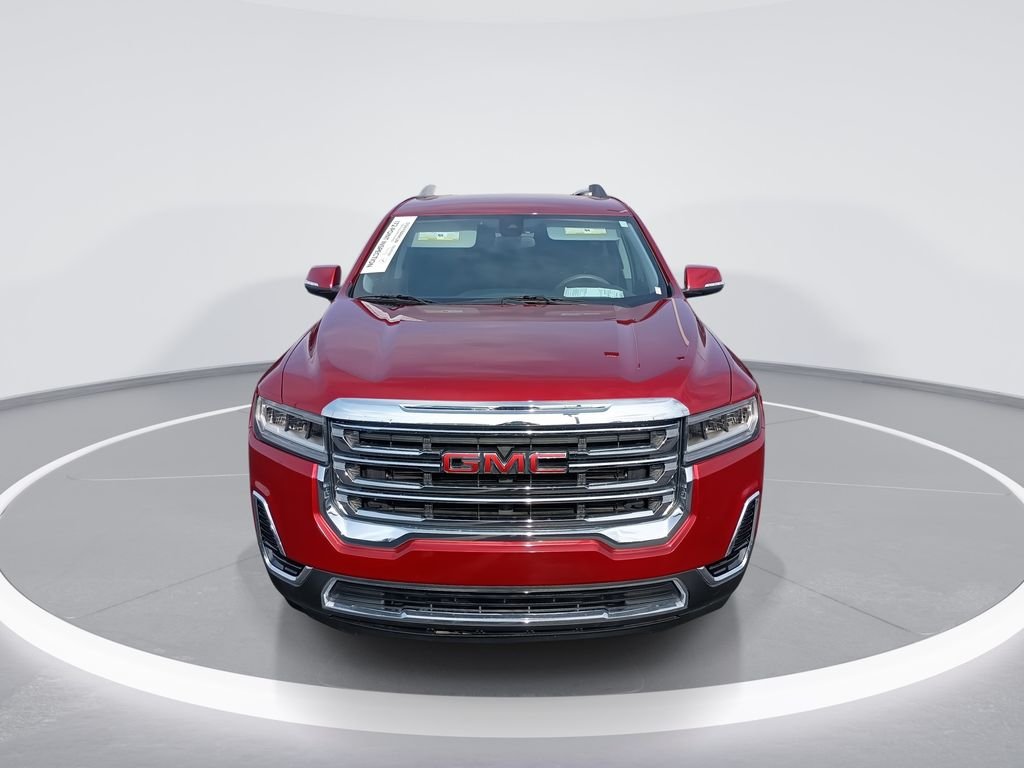 Used 2023 Red GMC SLE image 3