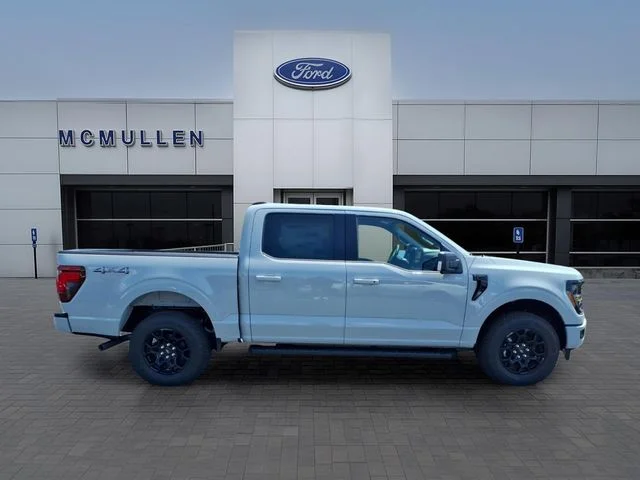 New 2026 Avalanche Ford XLT image 4
