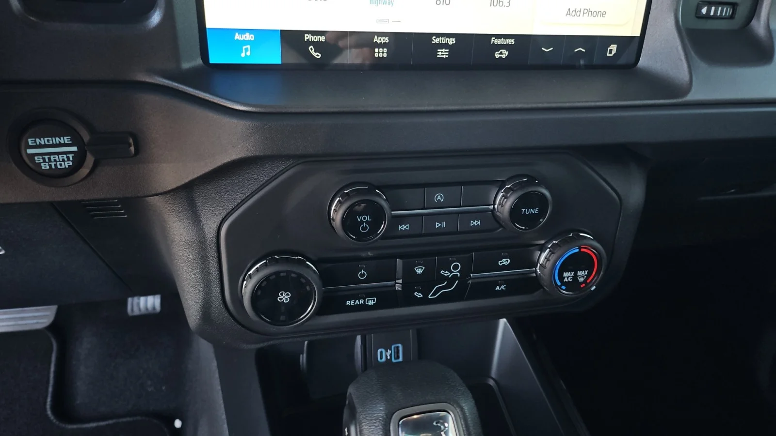 New 2025 Shadow Black Ford Base 4WD image 13
