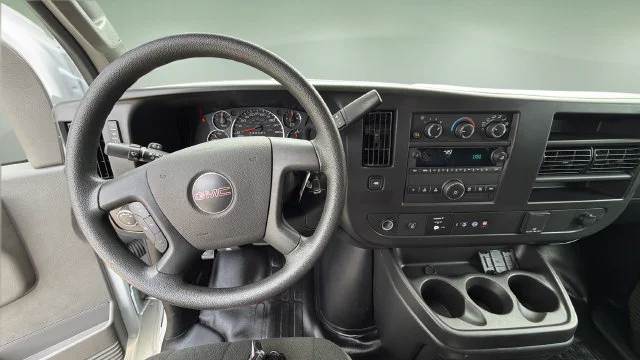 Used 2025 White GMC Work Van image 14