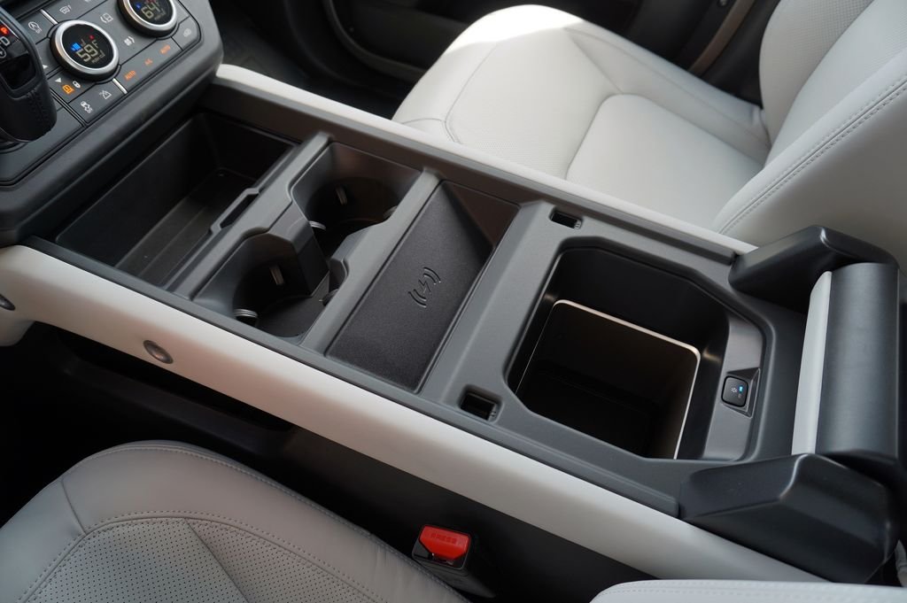 New 2026 Borasco Grey Land Rover X-Dynamic SE image 29