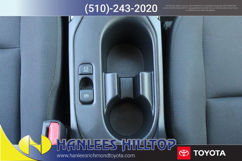 Certified Used 2025  Toyota LE image 18
