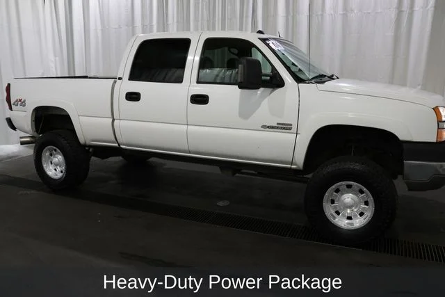 Used 2004 Chevrolet Silverado 2500HD LT with VIN 1GCHK23214F187774 for sale in Grants Pass, OR