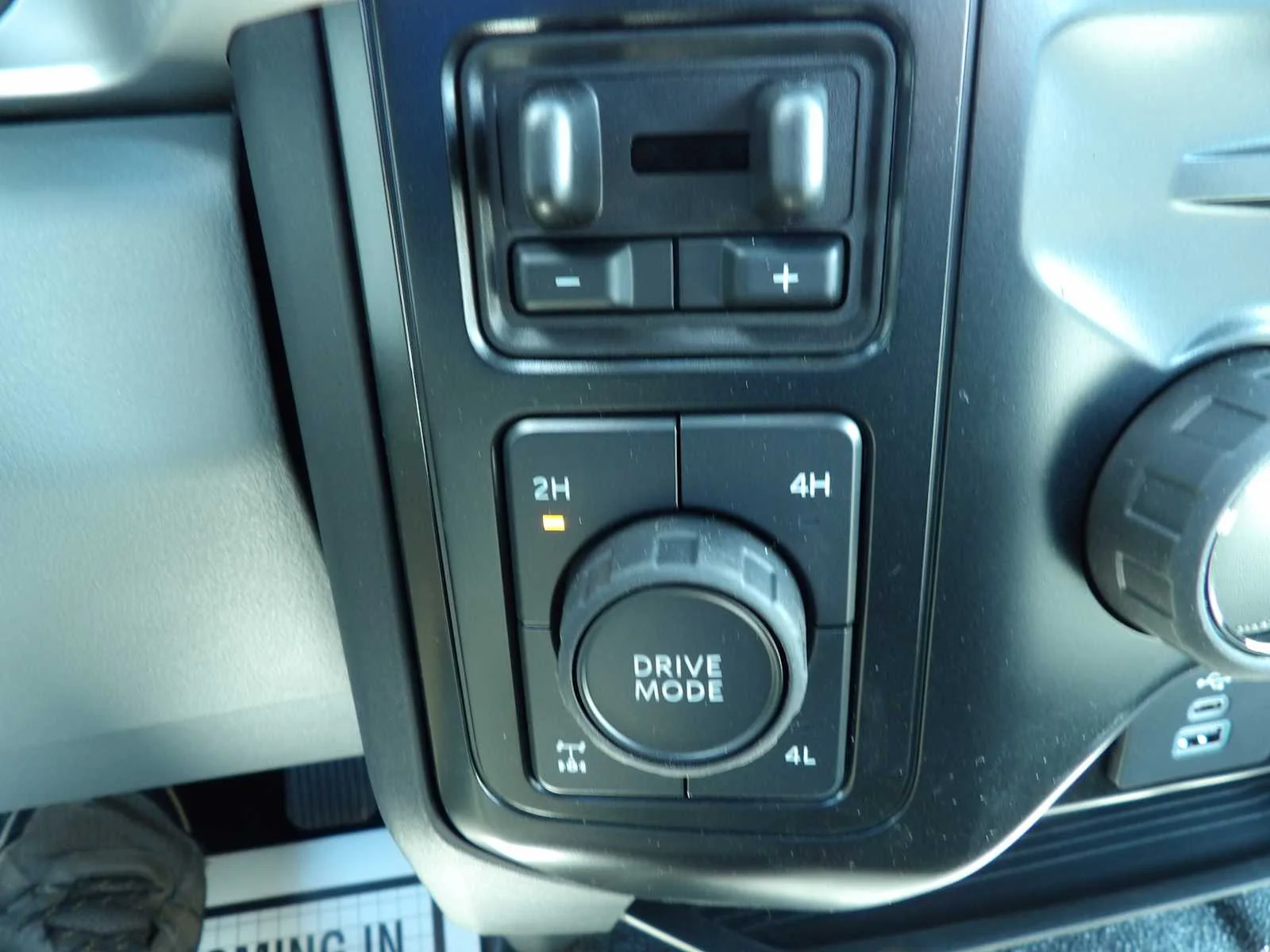 2025 Ford F-250 Super Duty XL - Photo 18