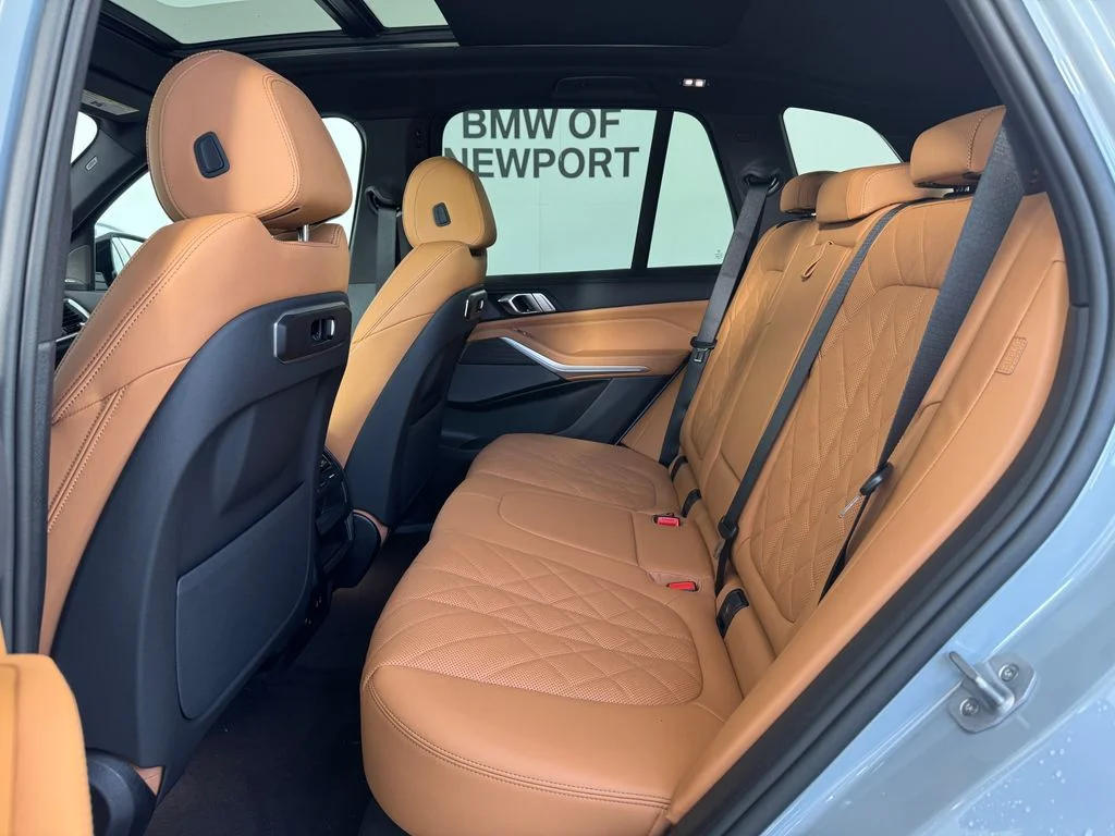 New 2026 Brooklyn Grey Metallic BMW xDrive40i image 13