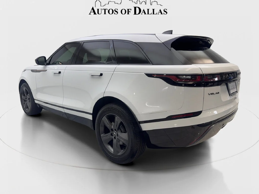 Used 2023 White Land Rover R-Dynamic S image 10