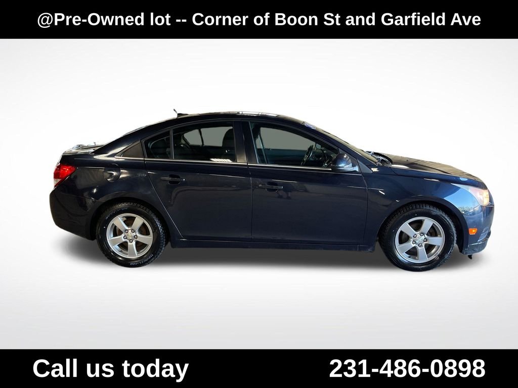 Used 2014 Blue Chevrolet 1LT image 6