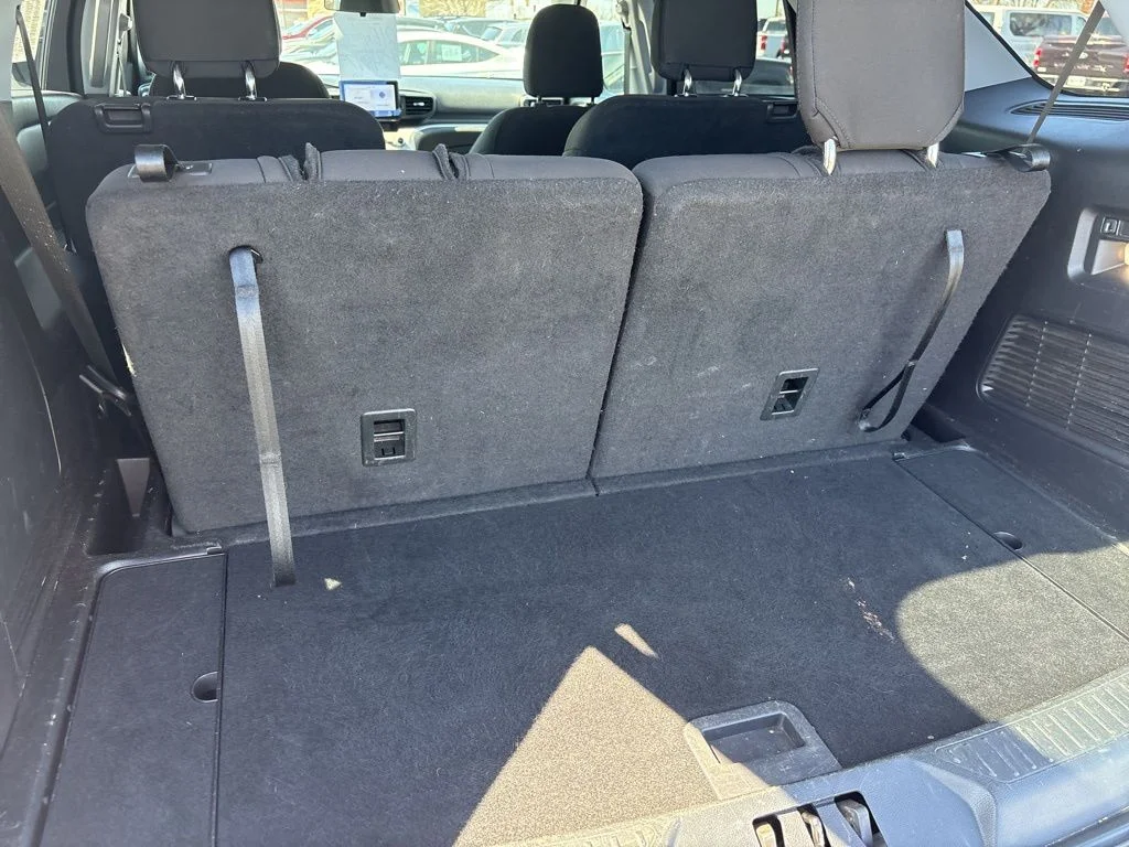 Used 2021 Oxford White Ford XLT image 28