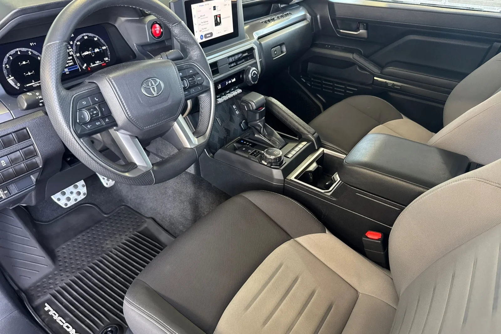 Certified Used 2025 Wind Chill Pearl Toyota TRD Sport image 9