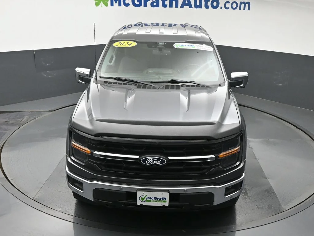 Used 2024 Gray Ford XLT image 27