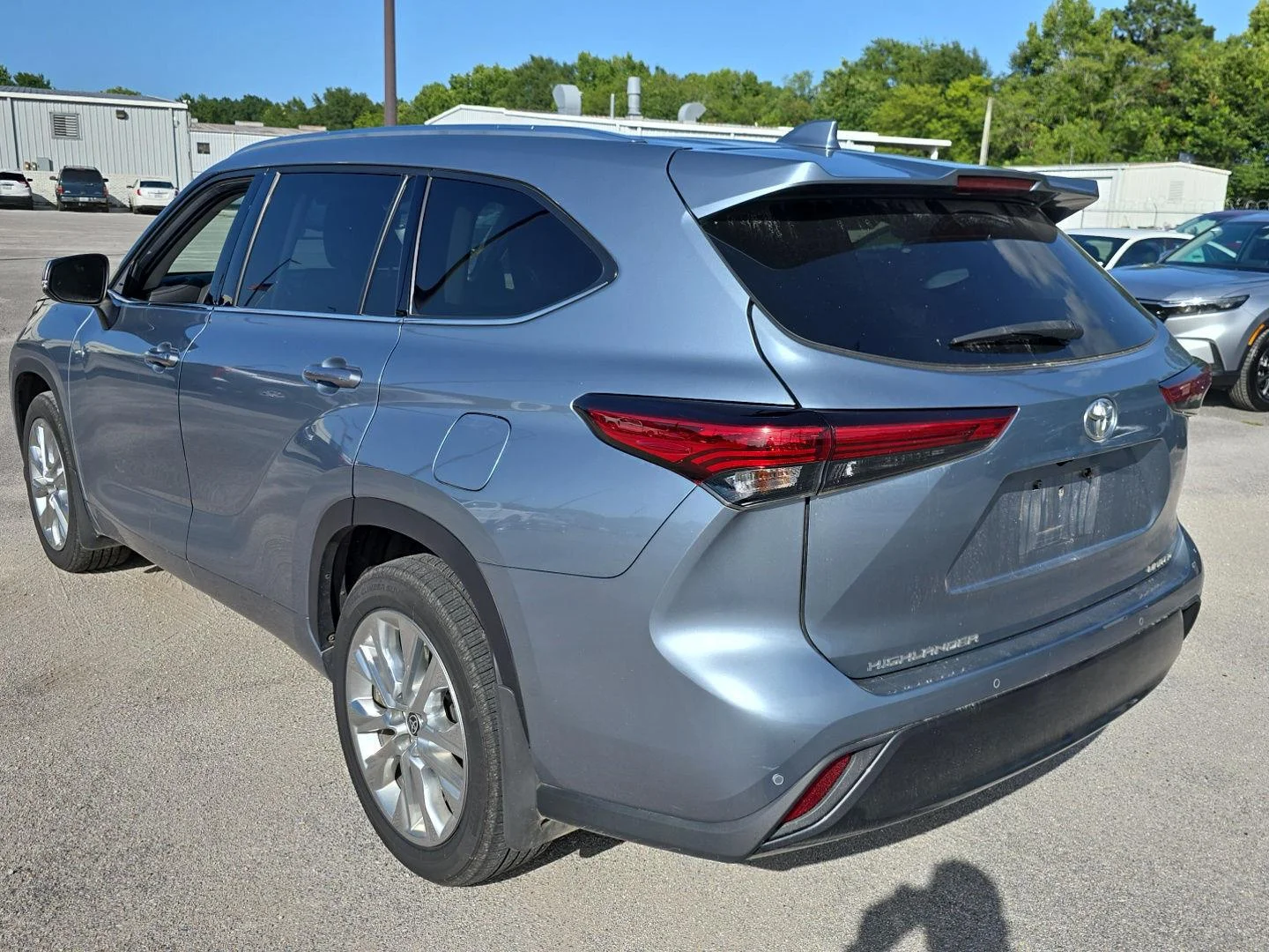 Used 2021 Moondust Toyota Platinum image 8