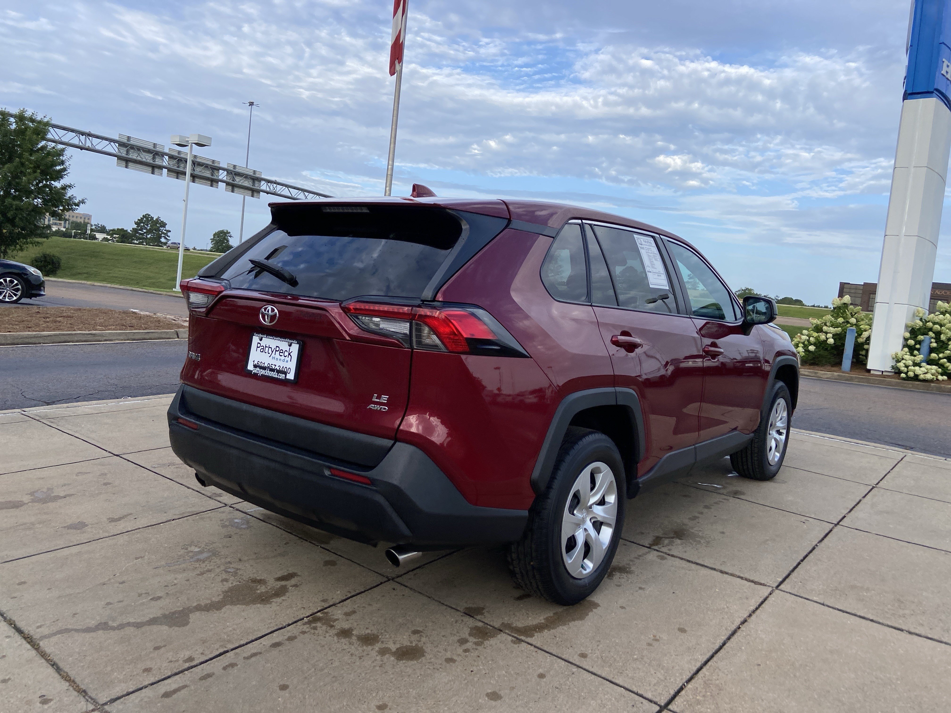 Used 2023 Ruby Flare Pearl Toyota LE image 11