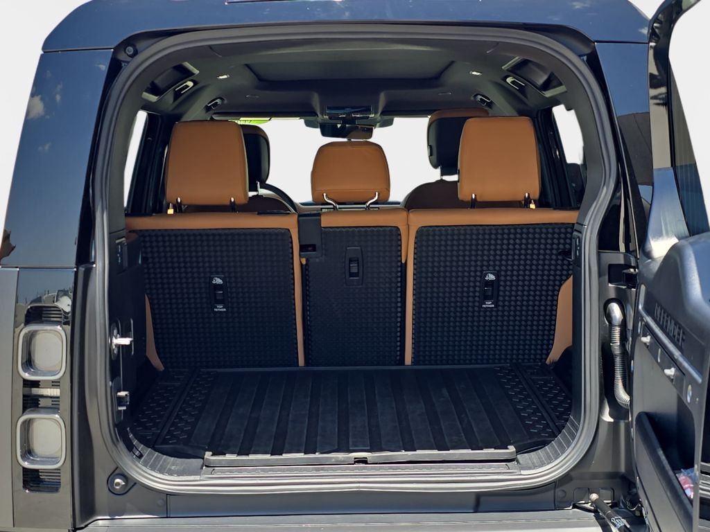 Certified Used 2024 Gray Land Rover Carpathian Edition image 12