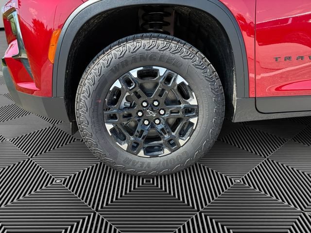 2027 Chevrolet Traverse Z71 - Photo 9