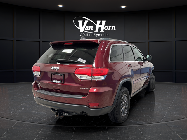 Used 2019 Velvet Red Pearlcoat Jeep Laredo E image 7