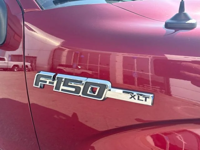 Used 2014 Red Ford XLT image 4