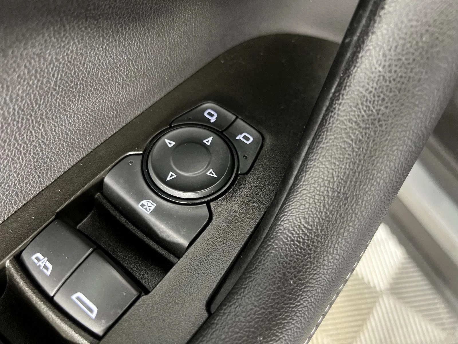 Used 2024 Sterling Gray Metallic Chevrolet LT image 14