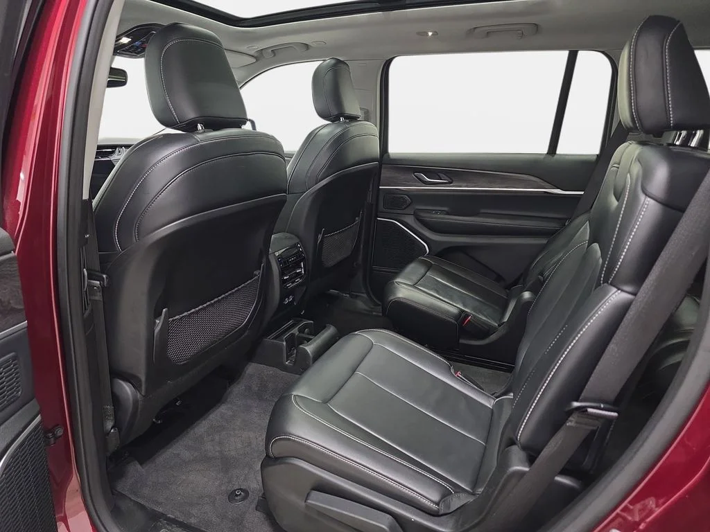 Certified Used 2021 Velvet Red Pearlcoat Jeep Limited image 12