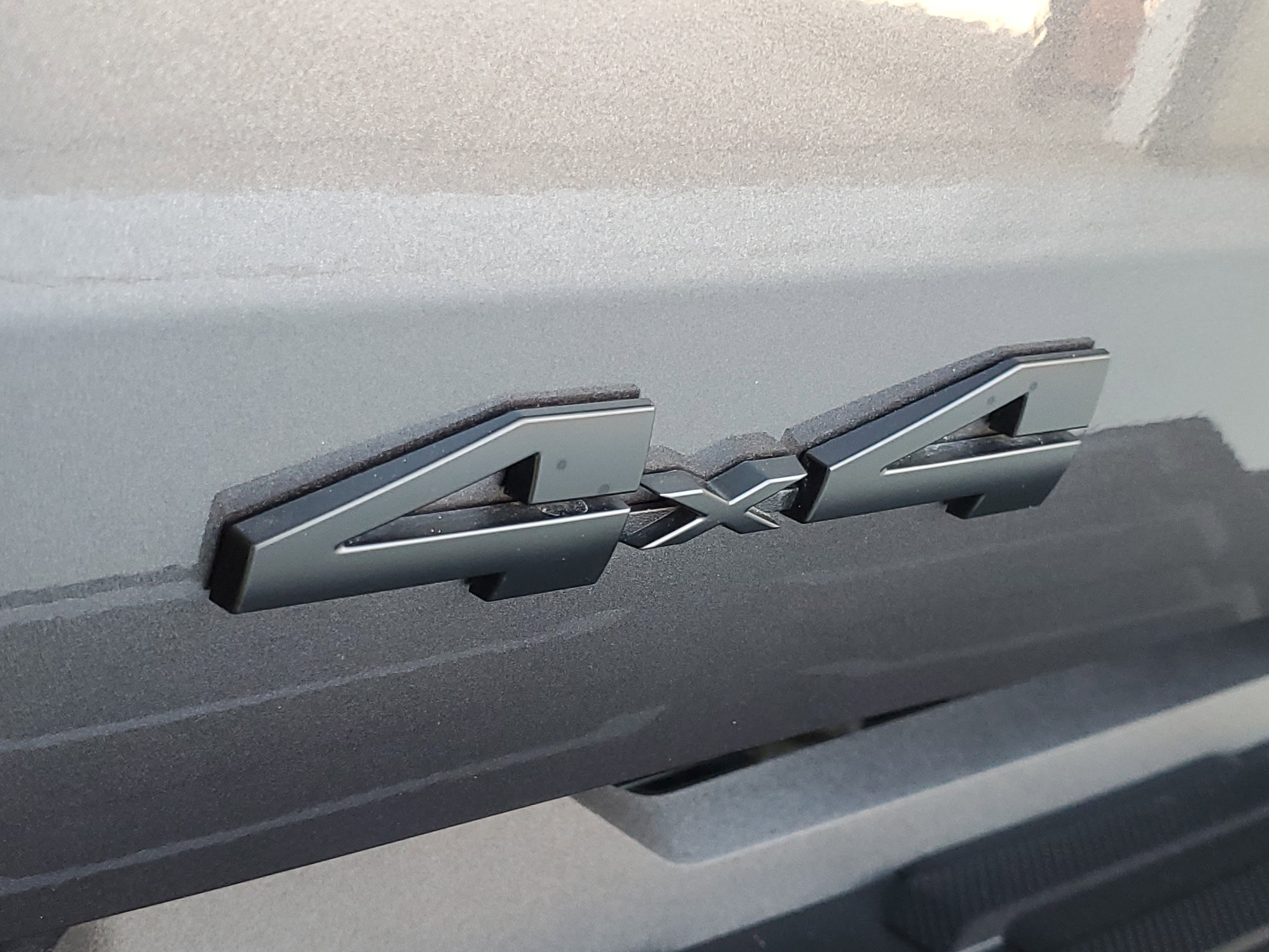 Used 2025 Magnetic Gray Metallic Toyota Platinum image 9