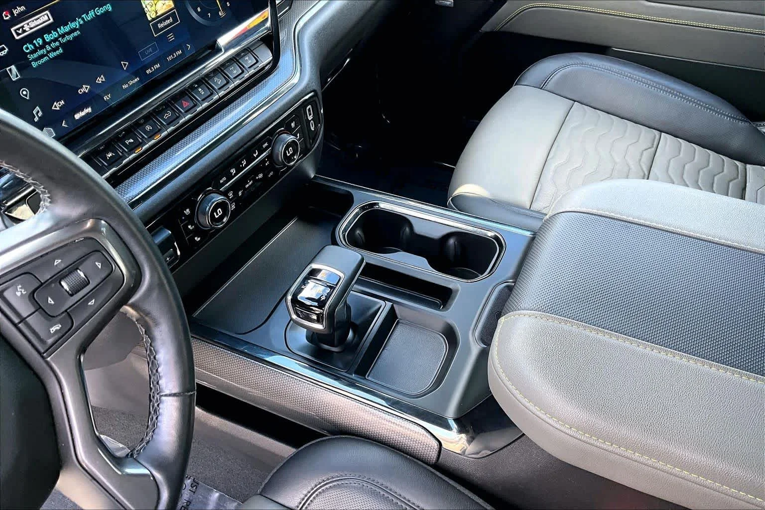 Used 2024 Slate Gray Metallic Chevrolet ZR2 image 17