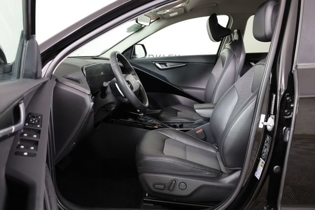 Used 2023 Black Kia EX image 36