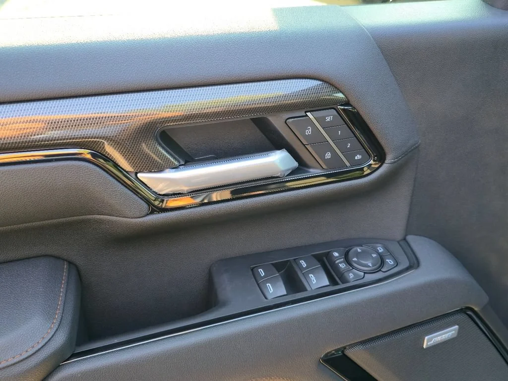 New 2026 Onyx Black GMC AT4 image 24