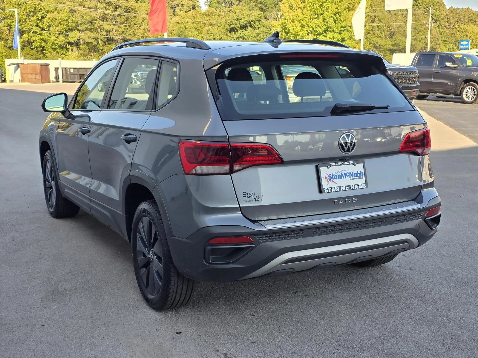 Used 2024 Gray Volkswagen 1.5T S image 5